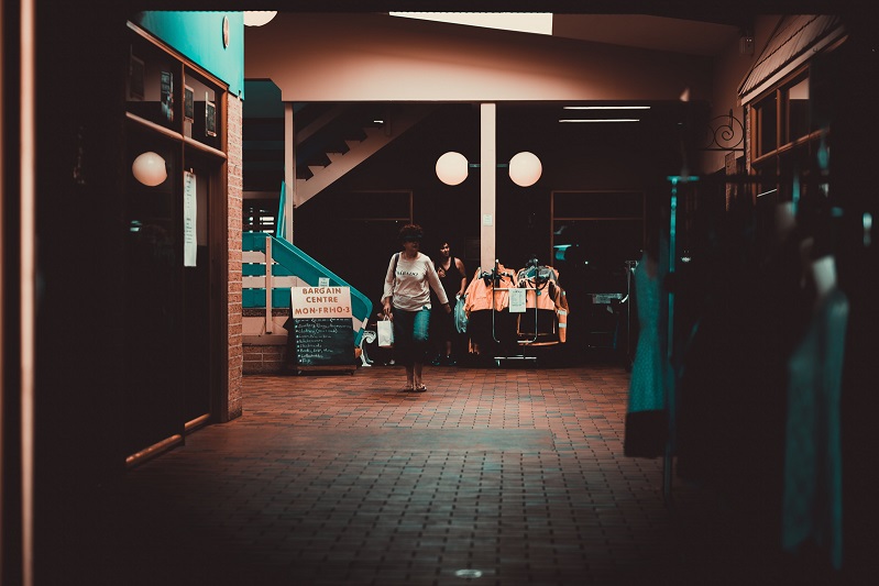 地下室潮濕怎么破？安詩(shī)曼除濕機(jī)來(lái)支招